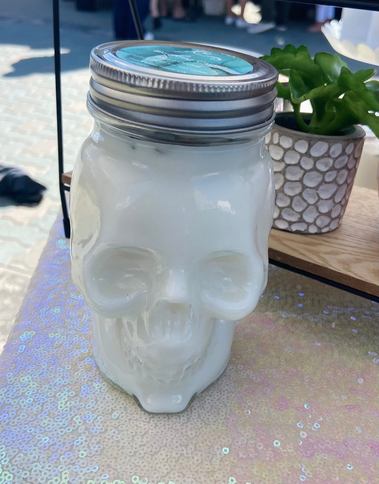 Blooming cactus| Skull jar