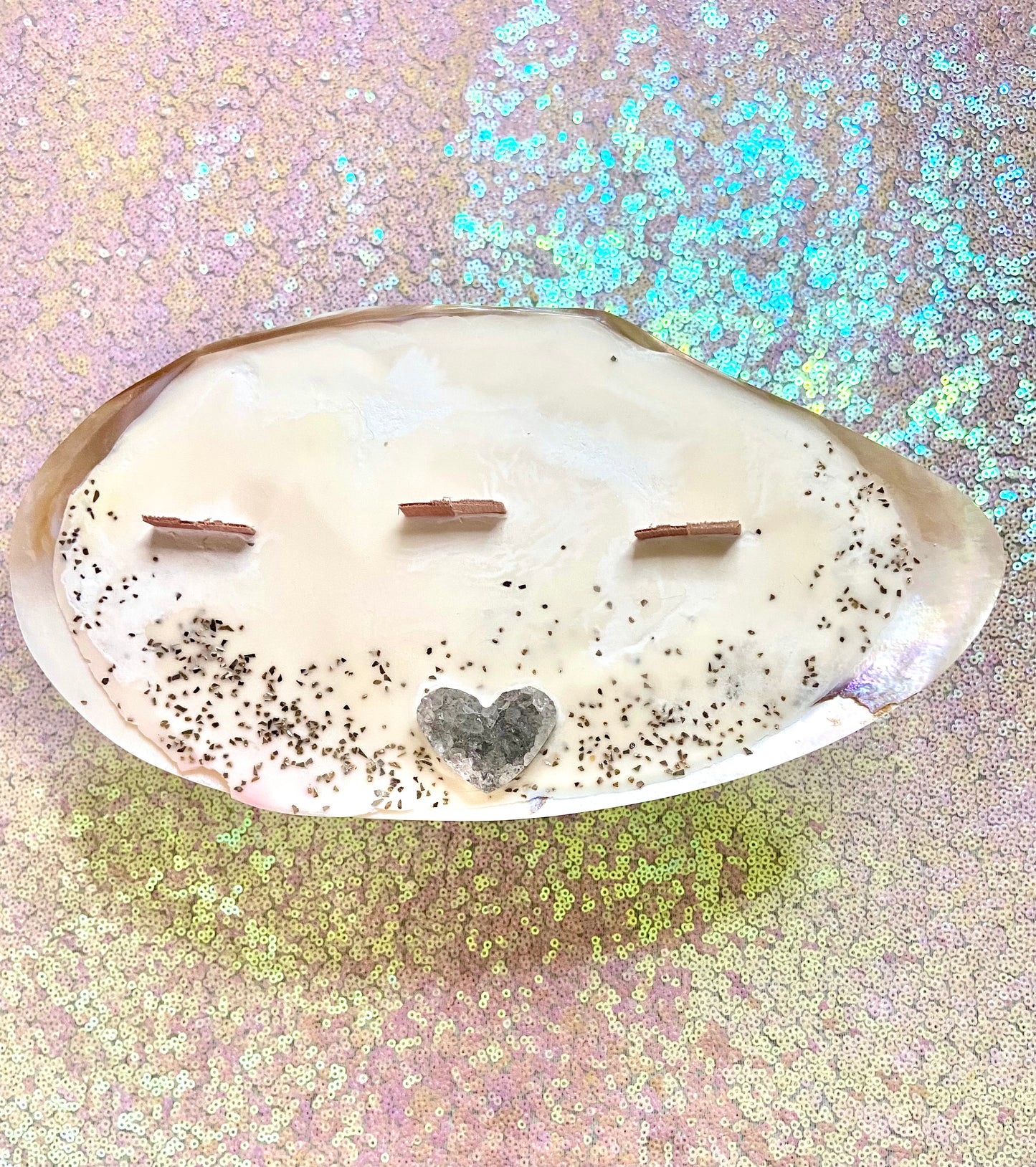 Island rum large shell vessel